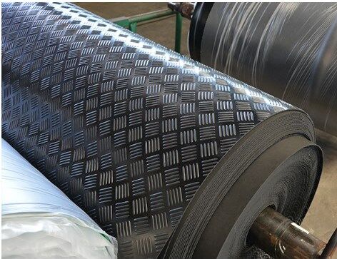 checker mat